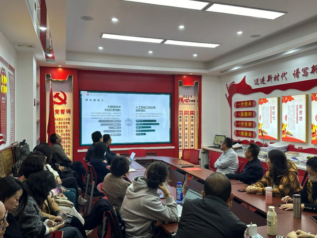 https://www.lzre.edu.cn/__local/C/33/B7/5197FE31C270D5661D106370BBC_04250311_1A670D.png